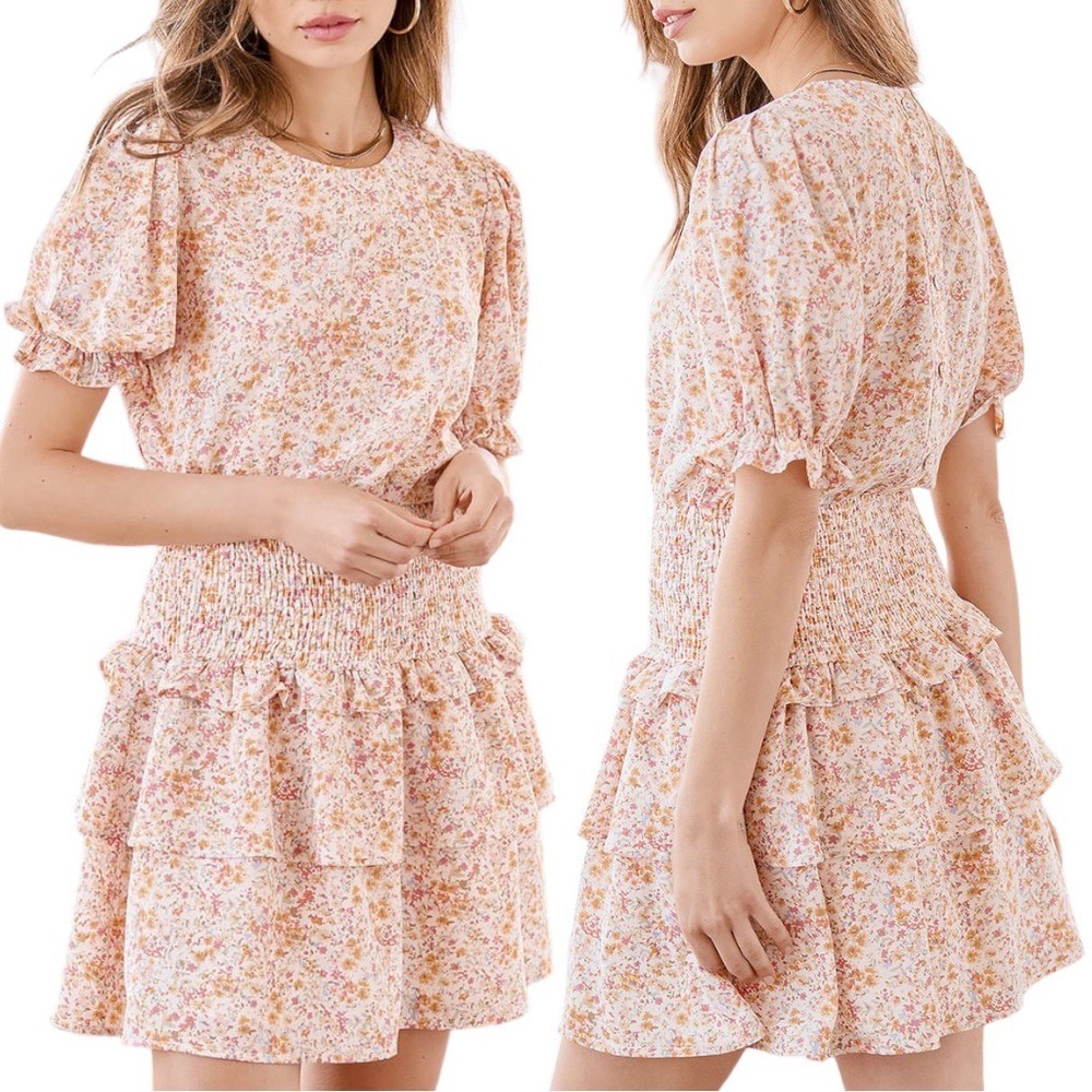 LULUS Isn't She Darling Blush Floral Print‎ Puff Sleeve Mini Dress. Size Large